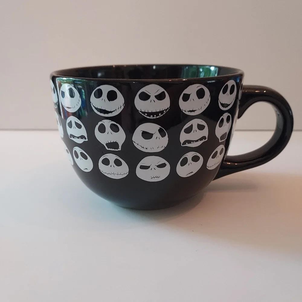 Disney The Nightmare Before Christmas 24oz Many Faces of Jack Mug
